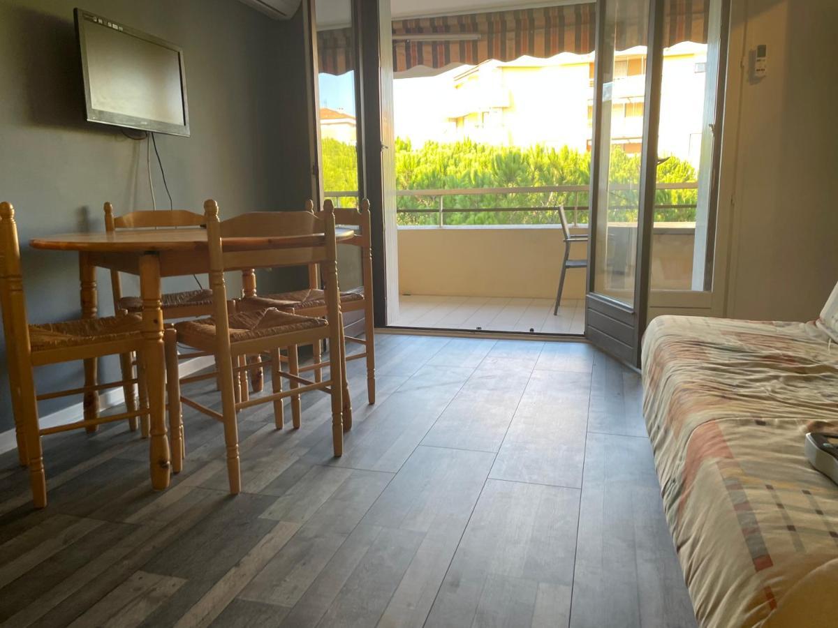 Residence La Miougrano Frejus Plage Buitenkant foto