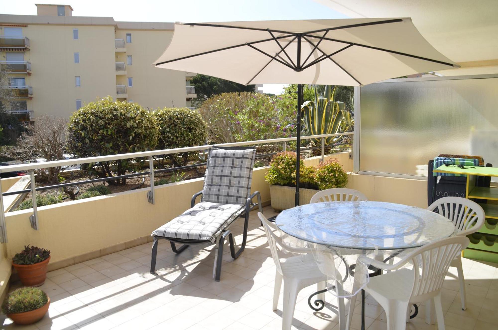 Residence La Miougrano Frejus Plage Buitenkant foto